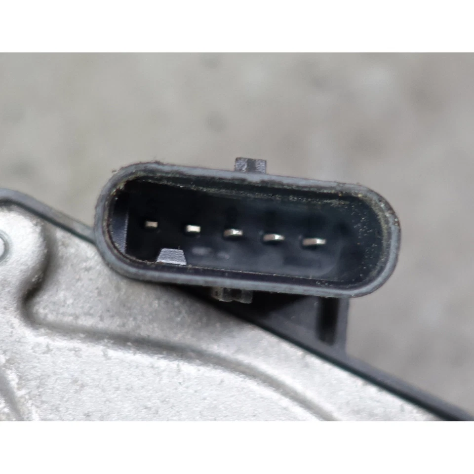 BMW F30 328d F10 535d N47 N57 2014-2017 carrocería del acelerador del motor diésel aleta OEM Foto 3 de 4