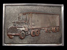 LH29170 VERY COOL VINTAGE 1970s 18-WHEELER SEMI-TRUCK TRUCKER BELT BUCKLE