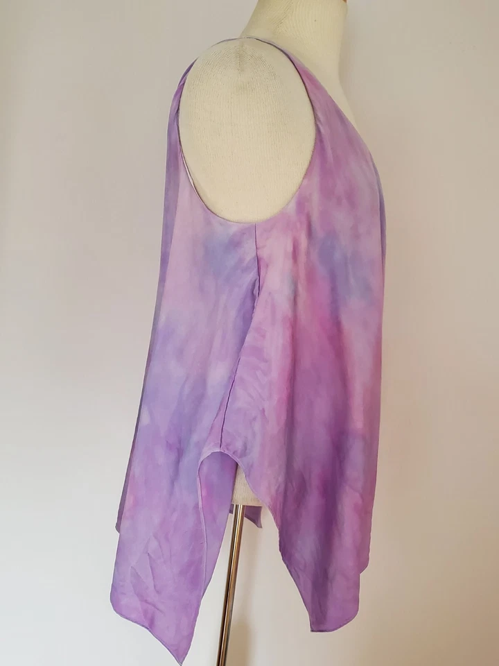 全新 Elizabeth James 真丝背心 小号 中号 L 粉红色 白色 紫色 蓝色 领带 染色 — 第 3/4 张图片