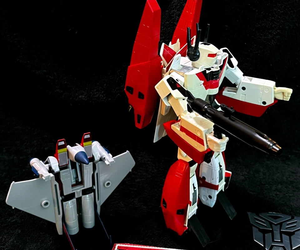 G1 1985 JETFIRE • COMPLETE w/STARSCREAM & TECH SPEC • VINTAGE G1 TRANSFORMERS - Image 3 of 4