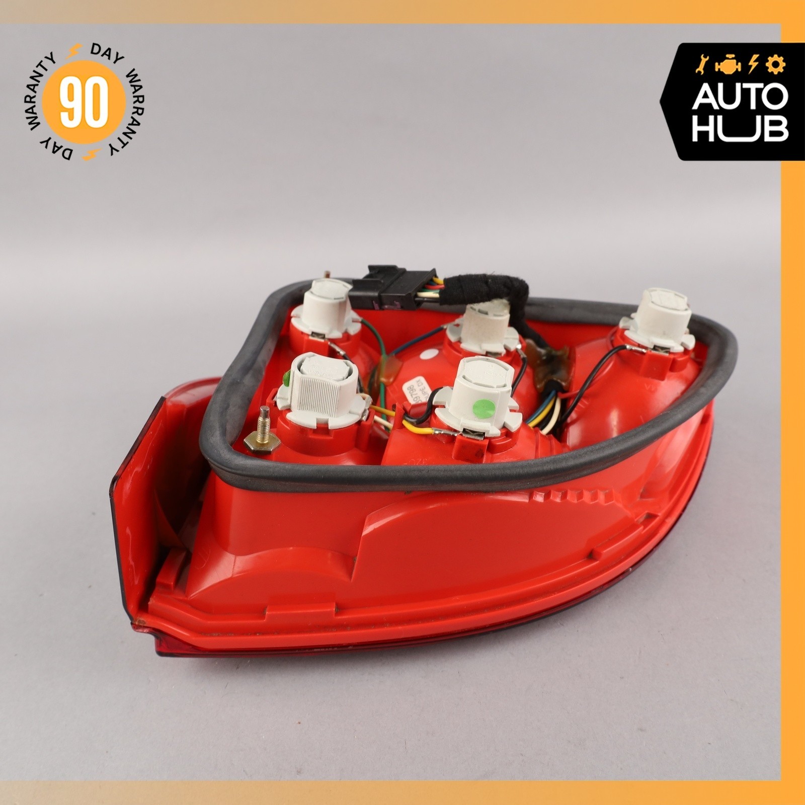 Maserati 4200 GT 2002-2007 RIGHT Tail light P/N 189798
