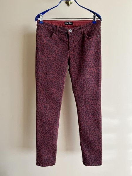 Women Pierre Cardin Jeans Burgundy 30 / L