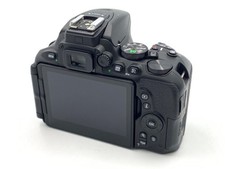 Nikon D5600 Digital SLR Cameras 20-29.9 MP Maximum Resolution for