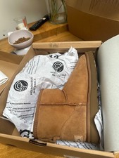 UGG Classic Mini II Boots Chestnut Brown New in Box Size 6