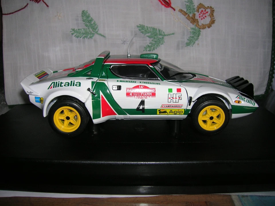 Lancia Stratos winner rally Sanremo '76 Waldegard in scala 1/18 Sunstar Sun Star - Immagine 4 di 4