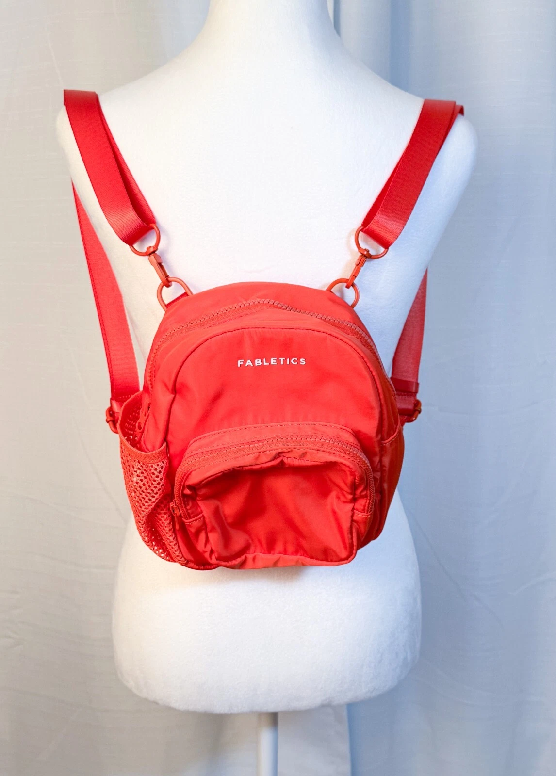 WANDLER Mini zaino Fabletics arancione si trasforma in tracolla borsa a tracolla o manico superiore