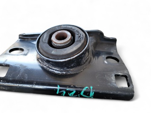 Infiniti QX56 11-13 Front Engine Motor Mount Bracket Insulator 11220-1LA2A, D024 - Picture 5 of 5