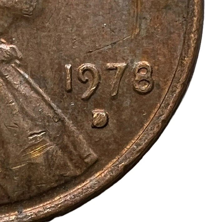 1978 D PENNY Denver Mint Rare Filled Mint Mark Error - Image 2 of 4
