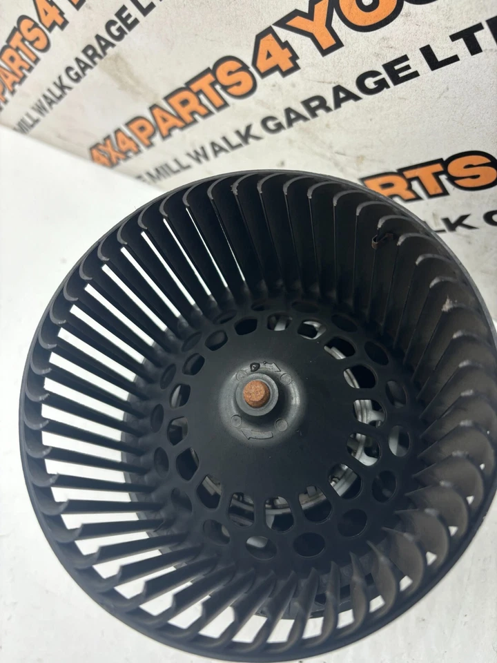 2009 PEUGEOT 207 1.4 PETROL HEATER BLOWER - Image 2 of 4