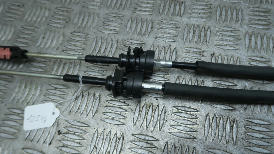 2014 MAZDA 3 SPORT NAV 2.0 PETROL MK3 GEAR LINKAGE CABELS REF12246 — 第 3/4 张图片