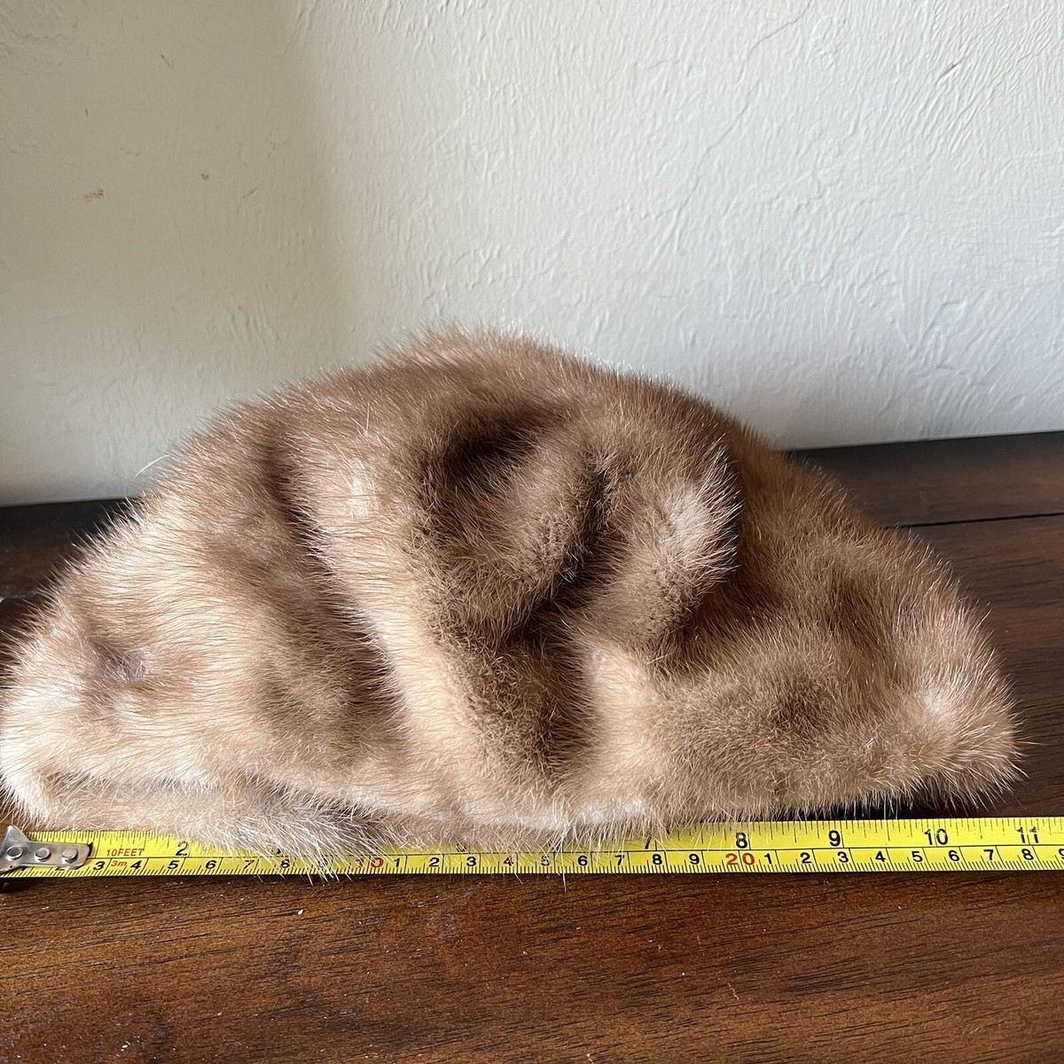 Cherry & Webb Vintage Fur Hat Women display picture 1