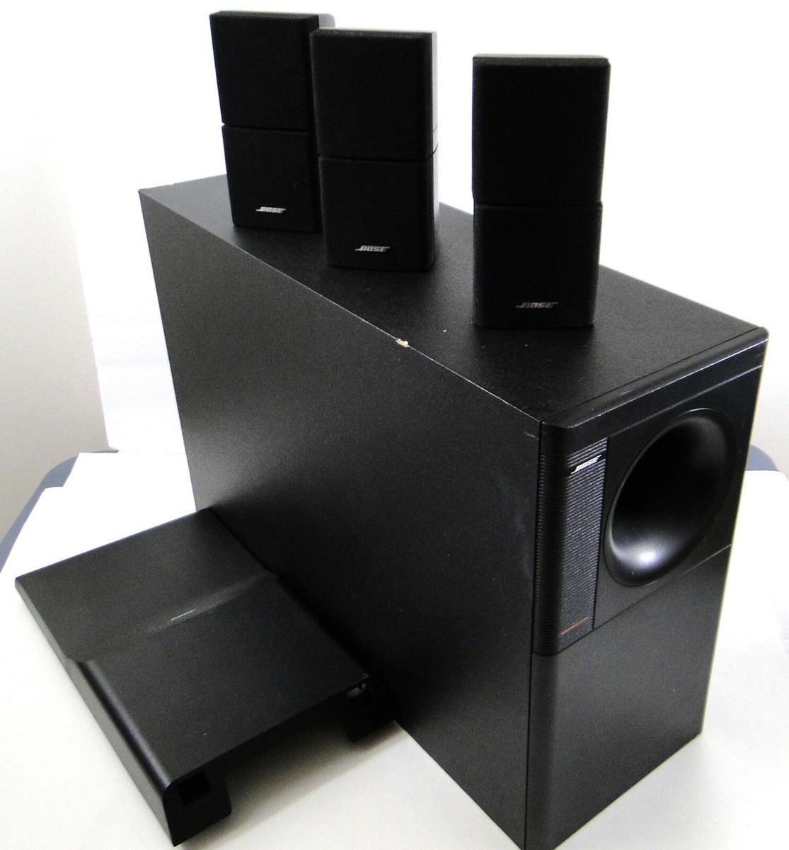 Bose Acoustimass10 Series Home Theater Speaker System 3