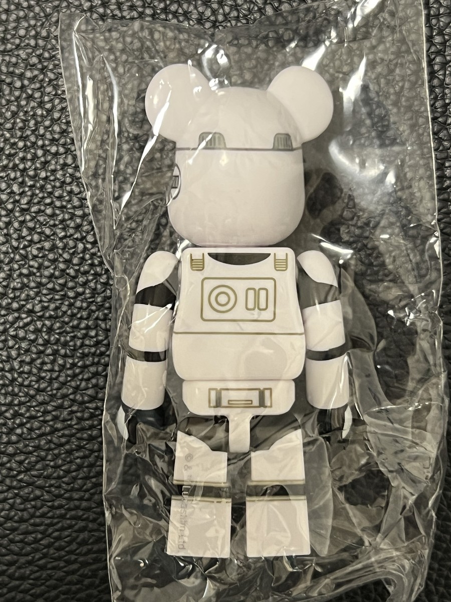 Medicom Toy Bearbrick CHASE Star Wars C-3PO , Darth Vader