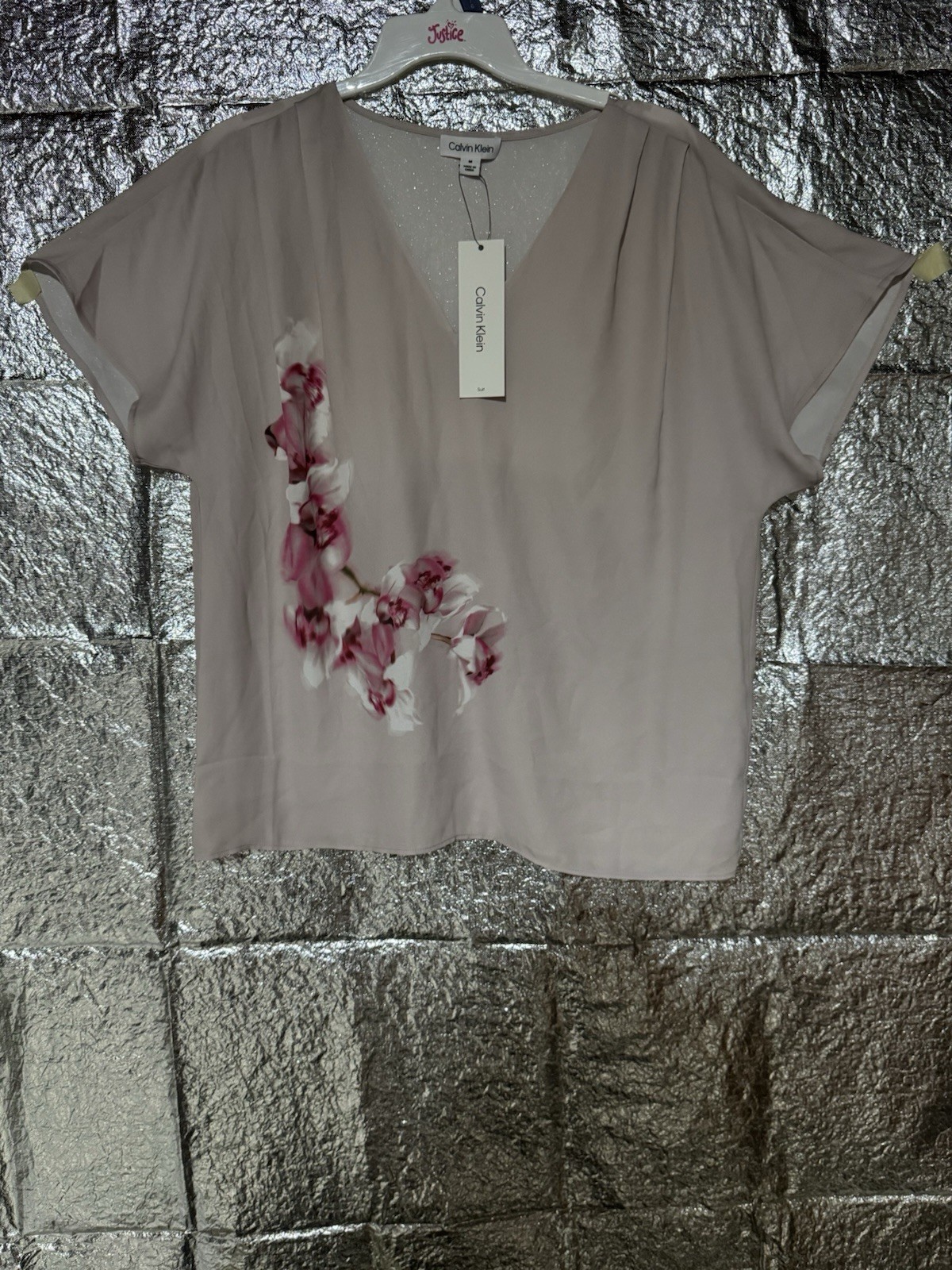 Calvin Klein Women M V-Neck Blouse Orchid Floral Pleated Shoulder Flutter Sleeve