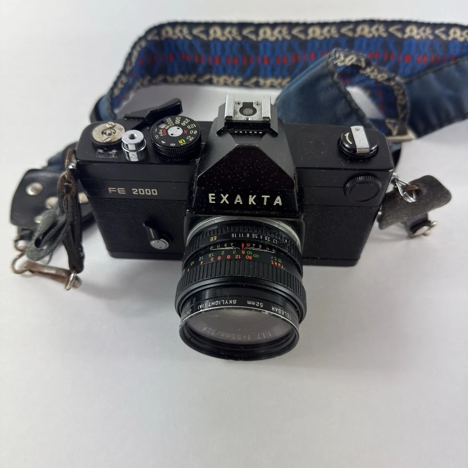 Câmera SLR Vintage EXAKTA FE 2000 35mm com Lente Vivitar 50mm f/1.7 – Não Testada - Imagem 2 de 4