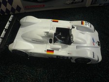 KYOSHO 1 18 BMW V12 LMR 99 Le Mans Winner