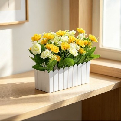 Seidenorchidee Blumengesteck im Kunststofftopf für kleine Raumdekoration