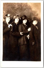 Postcard 4 Women (sisters?) in High Fashion Portrait RPPC Real Photo 1918-30 Kv