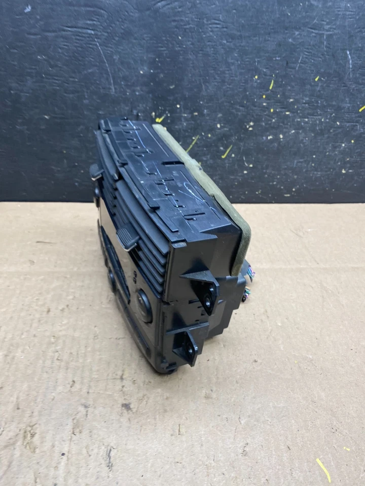 2006 to 2010 Toyota Sienna A/C Climate Heater Temperature Control T4801 DG - Image 3 of 4