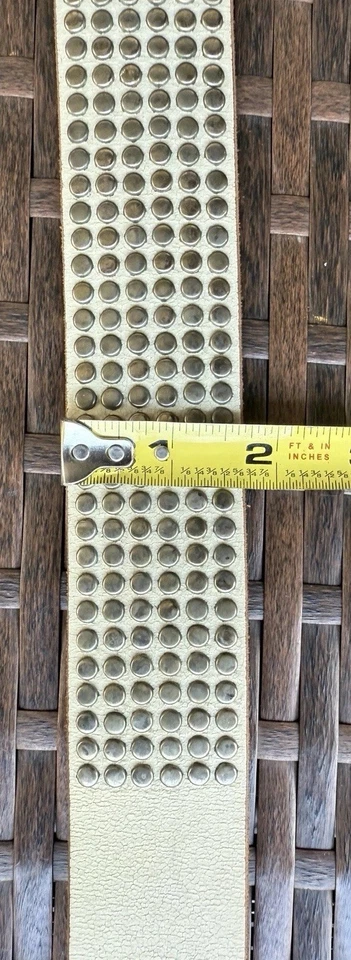 Autêntico JOED- 100% Couro cravejado Off-White, Bege Marfim Creme Cinto Studs ML - Imagem 4 de 4