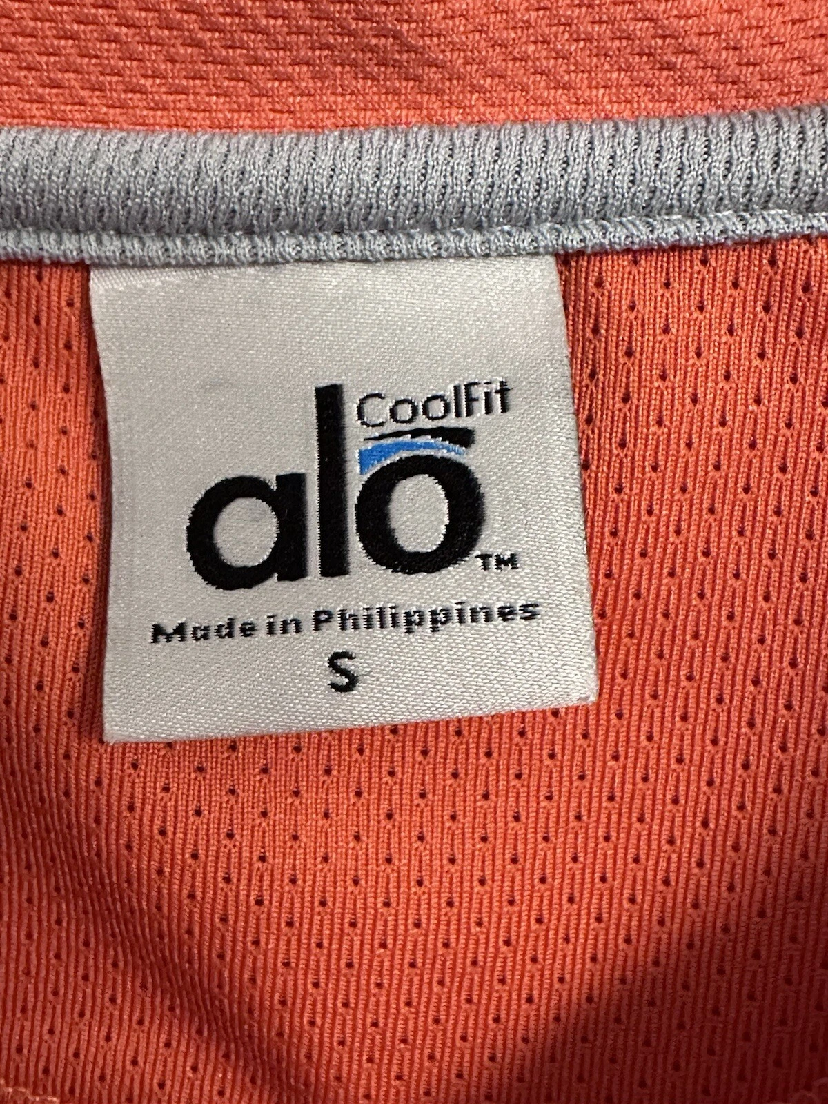 alo-yoga cool fit polo short sleeve shirt