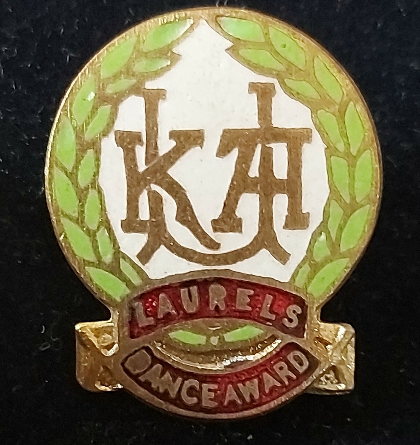 UKA Badges UK Alliance Amateur Test & Laurels Dance Award Gilt Enamel