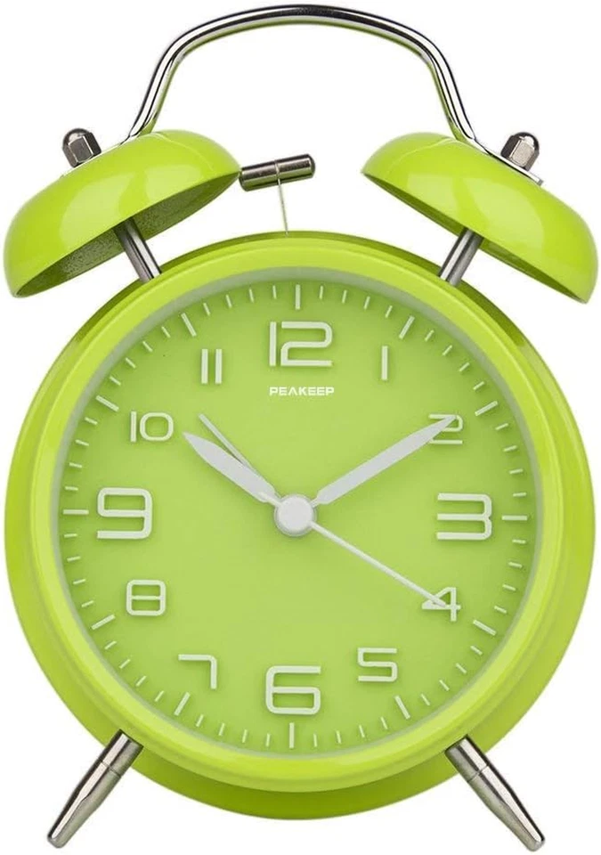 Reloj despertador fuerte de campana doble de 4 pulgadas para durmientes pesados, a batería Old Fas Foto 2 de 4