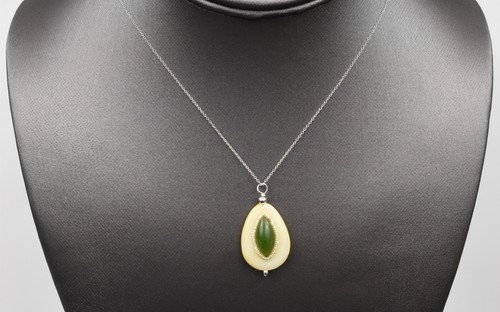 Sterling Pear MOP & Marquise Jade w/Oriental Pearl Pendant 18" Chain 1.4g – Chic - Picture 9 of 15