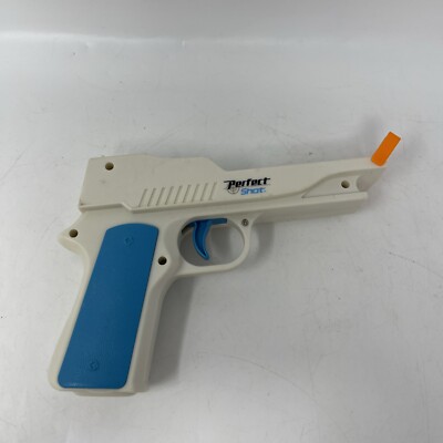 Nyko Perfect Shot Pistol Gun Controller Nintendo Wii Video Game Accessory