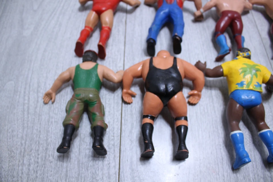 Lot of 10 Vintage WWF WWE Wrestling Superstars 1984 1985 1986 - Image 3 of 4