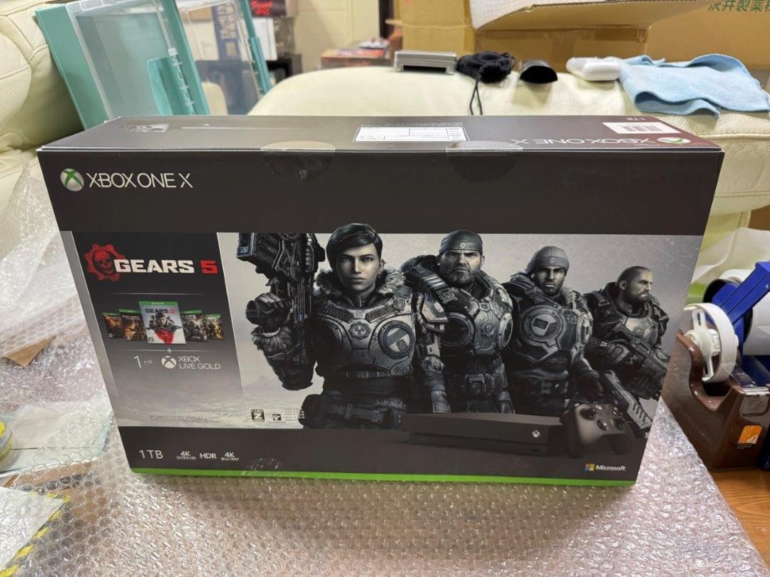 Microsoft Xbox One X ギアーズオブウォー1〜5同梱版 Microsoft Xbox One X 1TB Console Gears 5 Edition | GameStop