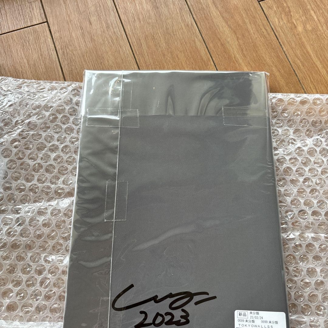 Tokyo Walls Vol.05 Ly Painter Photo Book Signed | eBay