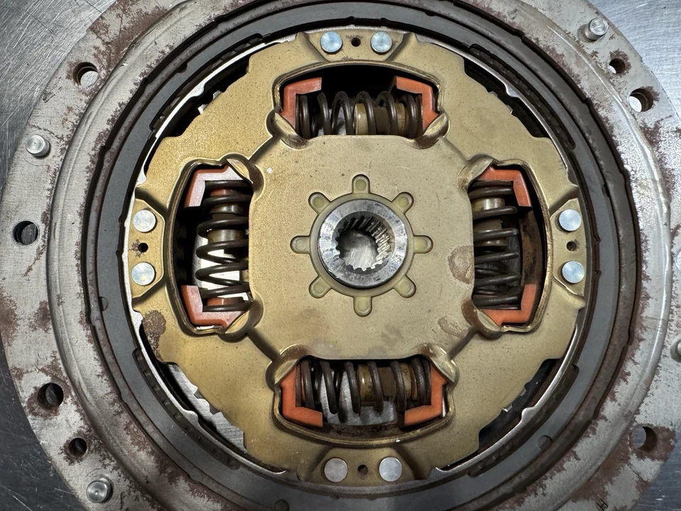 11-17 Lexus CT200h Clutch Disc OEM - Image 3 of 4