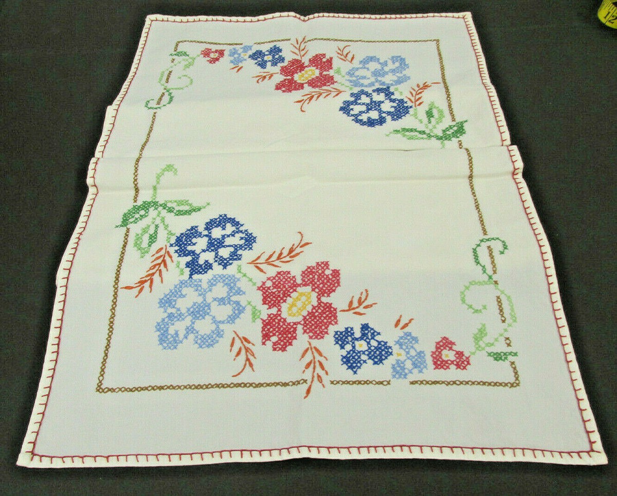 COTTON MATERIAL TABLE RUNNER HAND MADE/ EMBROIDERY VINTAGE CROSS 