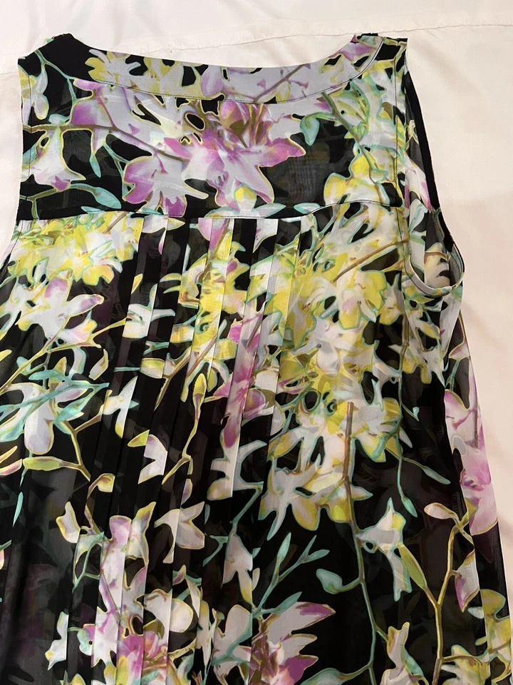 Jennifer Lopez Tank Top Flowered Cami Black Yello Green Pink Floral Size PM Poly - Image 3 of 3