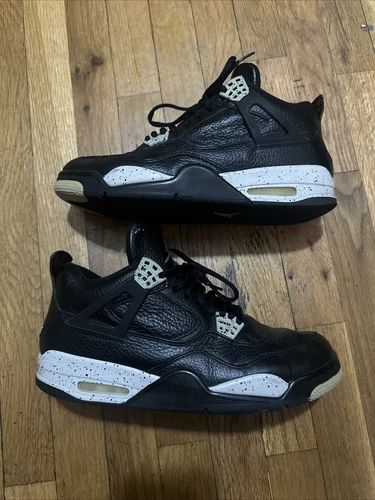 Size 10.5 - Jordan 4 Retro LS oreo 2015