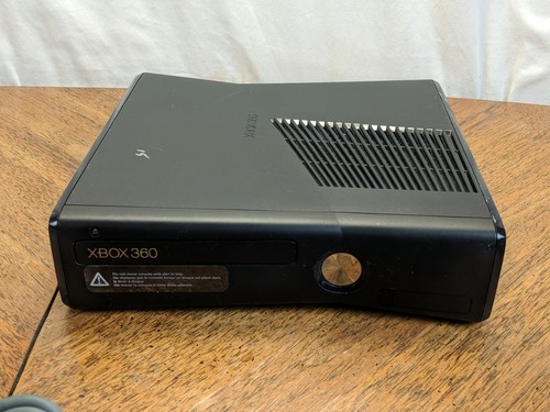 Pacchetto Personalizzato Xbox 360 TESTATO Console Controller x2 DJ Hero Giochi x10 Cuffie - Foto 13 di 16