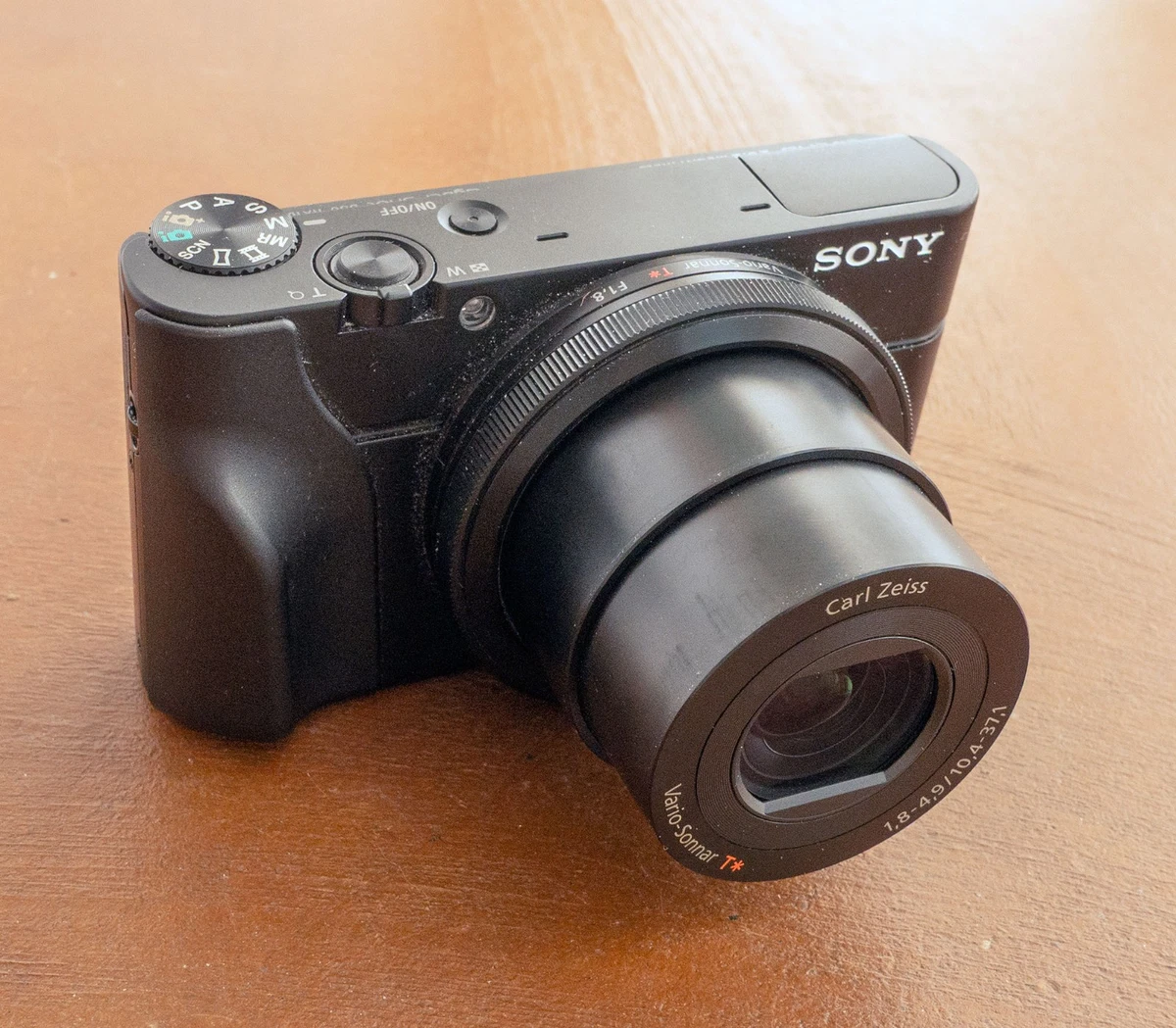 Sony Cyber-shot DSC-RX100 Digital Cameras for Sale - Shop New