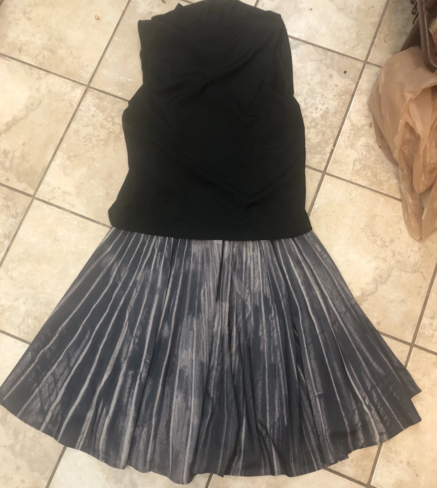 MAISON MARGIELA Abito Maison Martin Margiela nero grigio flouncy taglia 42