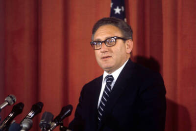 Politics Dr Henry Kissinger American Embassy, London 1974 OLD PHOTO 4