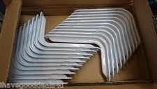 RUBBERMAID 8" HEAVY DUTY WHITE SHELF BRACKET 20 BRACKETS