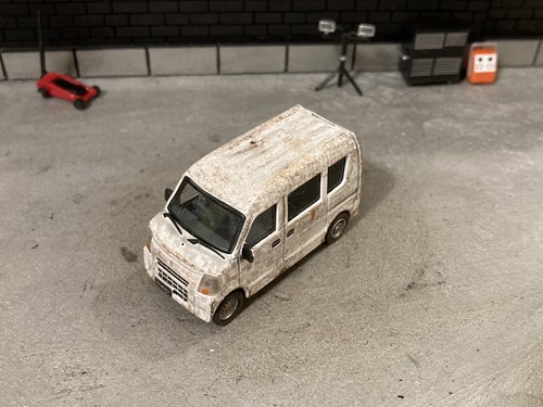 Suzuki Every Van Rusty Weathered Custom ERA 1/64 Diecast Junkard Car Barn Find - Picture 2 of 13