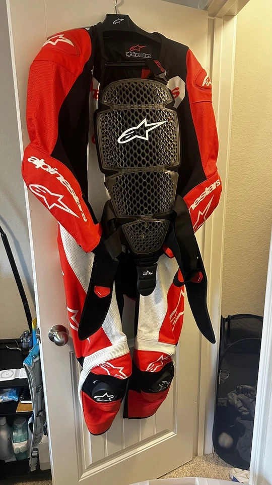 Traje de Carreras Alpinestar Cuerpo Completo Negro Rojo Accesorios Incluidos Foto 2 de 4