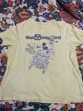 Vintage Walt Disney World S. Large Graphic Tee "The Most Magical Place" Distress