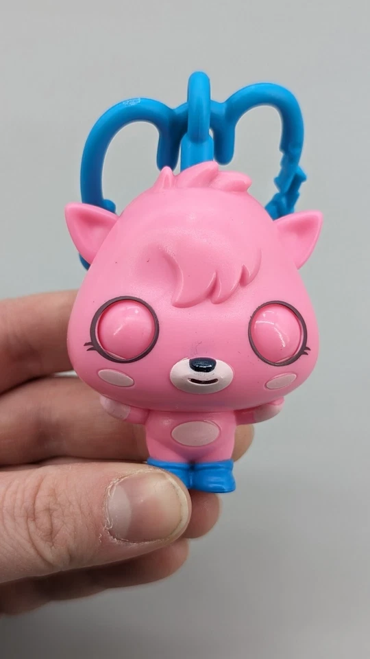 Figura de acción Pink Poppet 2,5" Moshi Monsters Clip-On 2012 McDonald's #1 Foto 2 de 4