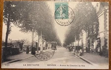 ANTIQUE POSTCARD. LA BRETAGNE RENNES, AVENUE DU CIMETIÈRE (CPA 1) ANIMATED.