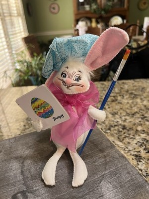AnnaLee 2017 Bunny Artist 7  With Hat And Paint Brush Easter Rabbit