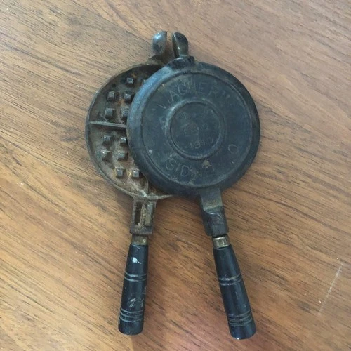 Antique Wagner Cast Iron Mini Waffle Iron Sidney O Feb 22 1910 Salesman No Base