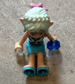 LEGO Naida Riverheart Minifigure Elves 41073 ELF002 Medium Azure Skirt
