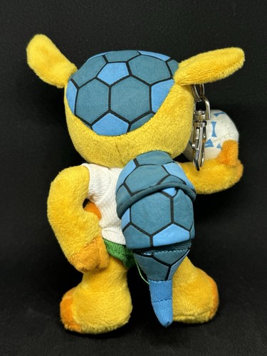 Mundial Brasil 2014 FULECO Mascota 5.5" Peluche Llavero Fútbol Armadillo - Imagen 3 de 5